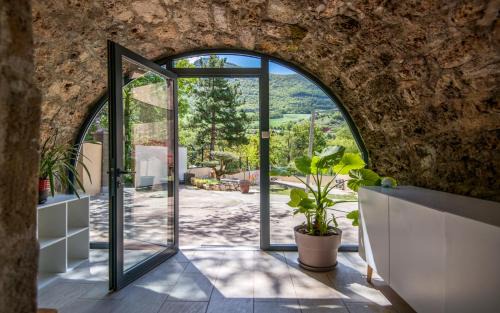 Millau Apartamento | Le boum coeur douillet troglodyte jardin wifi pk