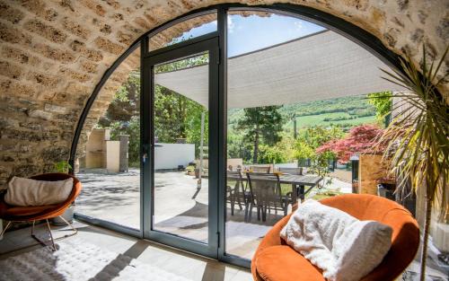 Millau Apartamento | Le boum coeur douillet troglodyte jardin wifi pk