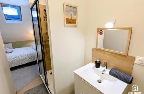 Bourgogne Apartamento | Le Bourgogne - Chambres privées cosy et rénovées avec douche - Centre historique