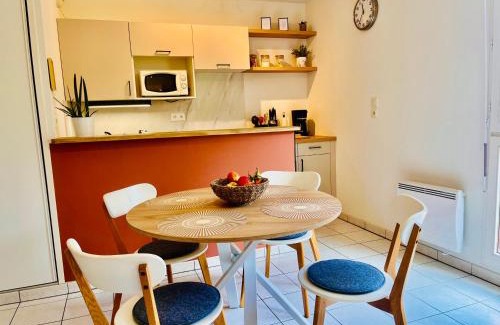 Le Rosais-La Flourie Apartamento | Le Briantais