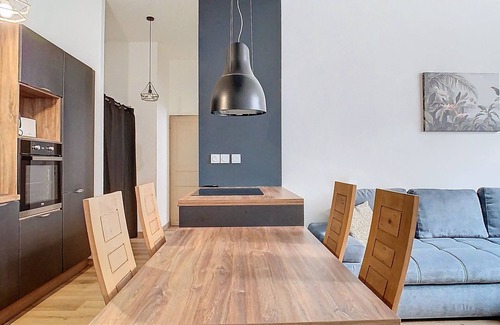 Voiron Apartamento | LE CÈDRE de JORI : 55m2, 2 bedrooms, downtown