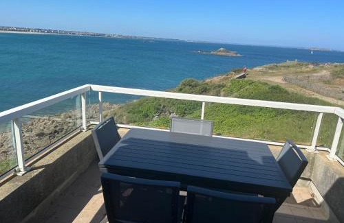Rotheneuf-Le Pont Casa | Le Cézembre - vue 180 baie St Malo