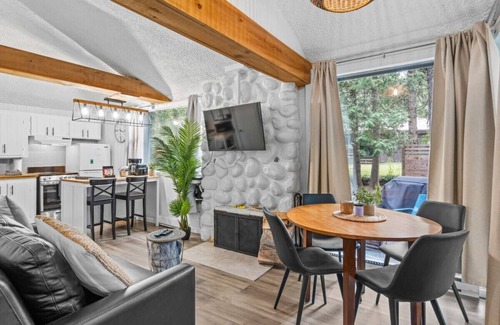 Sainte-Lucie-des-Laurentides Chalet De Esquí | Le1601 - Le Petit Renard - Chalet spa et plage