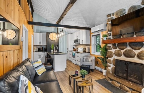 Sainte-Lucie-des-Laurentides Chalet De Esquí | Le1603 - Le Petit Caribou - Chalet spa et plage