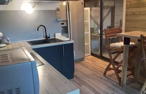 Eyragues Chalet De Esquí | Le cabanon des Alpilles