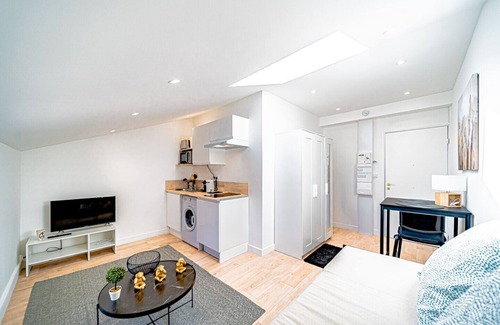 Bussiere - Cadiere Apartamento | Le Californie - Agréable studio - Oullins