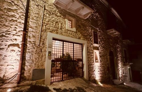 Castronuovo di Sicilia Casa | Le Camere dell’Emiro