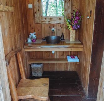 Varen Otro | Le Camp