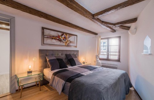 Historic Center Apartamento | Le Carré d'or - Appartement avec vue Cathédrale