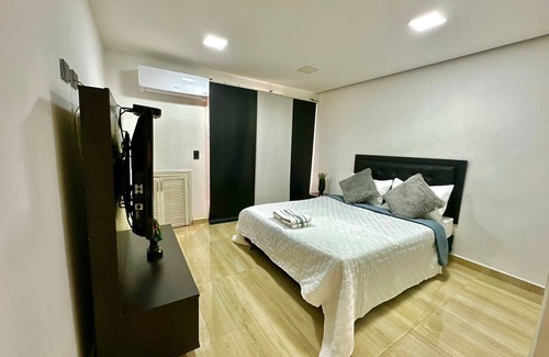 Buenos Aires Villa | Le Catania 4 Bedroom Modern Villa, With Waterfall Large Pool.