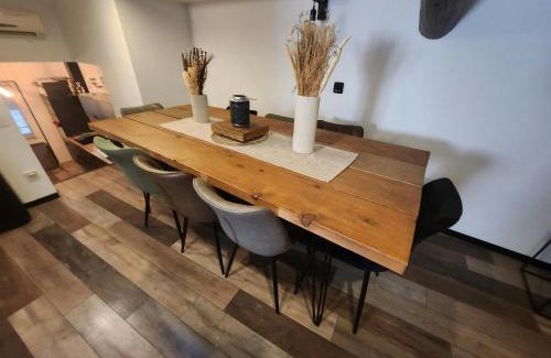 Greoux-les-Bains Casa | Le Celeste Maison de Village avec toit terrasse