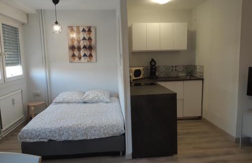 Plantieres Queuleu Apartamento | Le Chabin