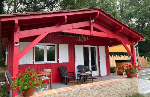 Saint-Laurent-des-Hommes Chalet De Esquí | Le chalet Canadien