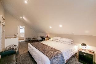 Taupo Hotel | Le Chalet Suisse Motel Taupo