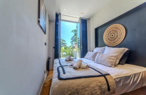 Les Serres - Vivier Apartamento | Le Charmant d'Ecully Logement Unique Avec Jardin à 10 minutes de Lyon