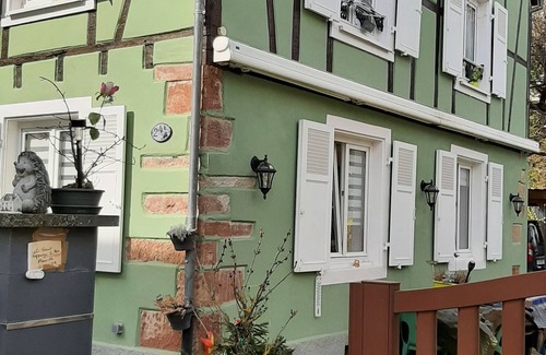 Cronenbourg Est Apartamento | Le chat Vert, bright and modern 2-room apartment