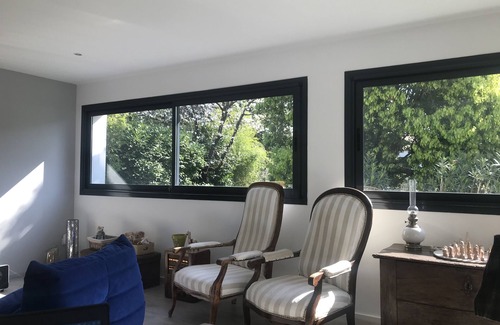 Marguerittes Cama Y Desayuno | Le Cherche Midi 15km from the Pont du Gard and 7km from Les Arenes de Nimes
