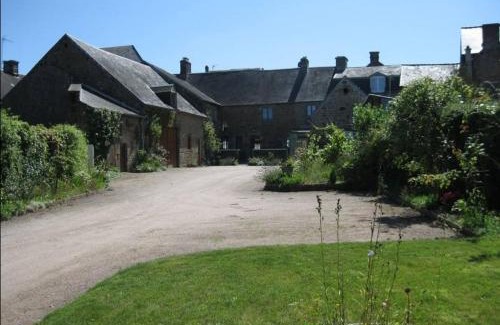 Carrouges Casa | Le cheval blanc