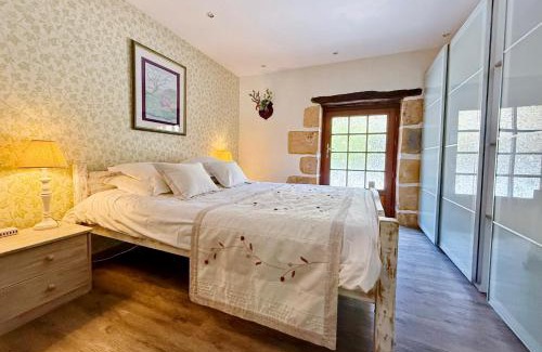 Saint-Cyprien Cama Y Desayuno | Le Chevrefeuille chambres d'hotes et gîtes de charme