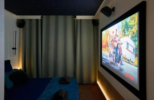 Armentieres Apartamento | Le Cinema - Les Demeures d'Adrien