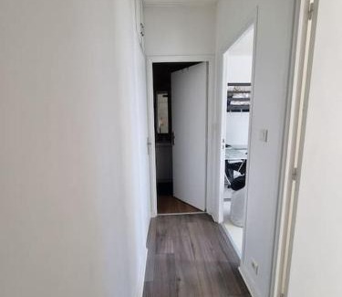 Chamalieres Apartamento | Le Claussat #Hypercentre #Parking