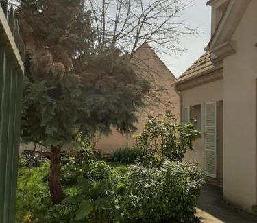 Herblay Casa | LE CLOS D'HERBLAY Chambres d'Hôtes