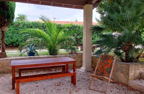 Burie Casa | Le Clos de Fanny