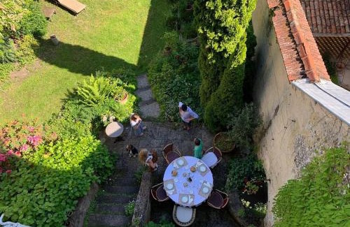 Bazas Cama Y Desayuno | LE CLOS DE LA CATHEDRALE