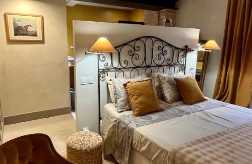 Issus Casa | Le Clos de Mara