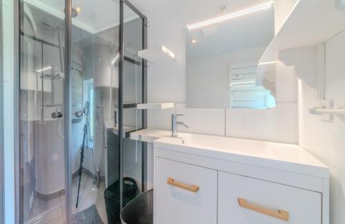 Regny Apartamento | Le Clos de Verpierre - Appart avec Jardin