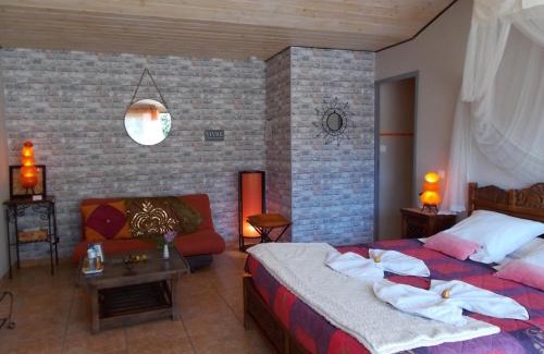 Saint Ouen d'Aunis Cama Y Desayuno | Le Clos des Palmiers