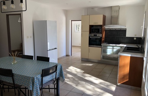 Orgnac-l'Aven Casa | Ardèche Sur Casa climatizada con piscina, terreno cerrado de 2000m2.