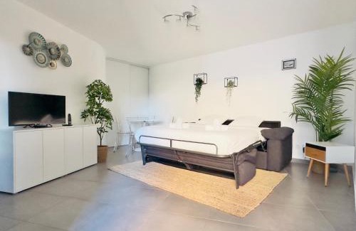 Prado - Republique Apartamento | Le Cocon - 2 pièces centre Cannes - Terrasse