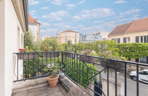La Garenne-Colombes Casa | Le Cocon - Chaleureuse maison familiale