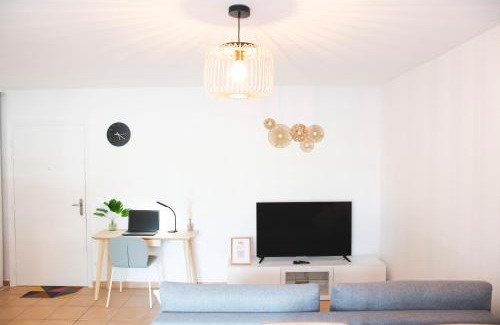La Salvetat-Saint-Gilles Apartamento | Le cocon cosy - T2 - Parking - Proche Zoo