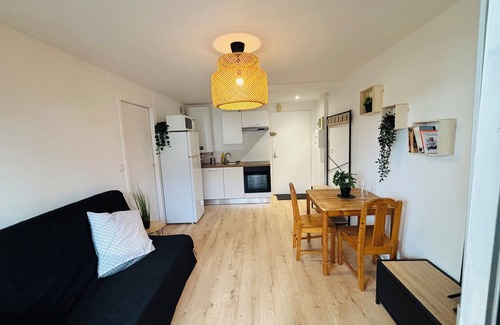 Villers-sur-Mer Apartamento | Le cocon, renovated apartment 200 m from the sea