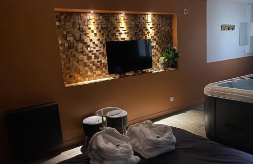 Annoeullin Apartamento | Le Cocoon Evasion Spa Jacuzzi