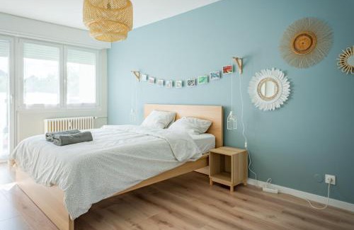 Devant-les-Ponts Apartamento | Le Colibri - Stationnement gratuit - Balcon - Jusqu'à 4 personnes