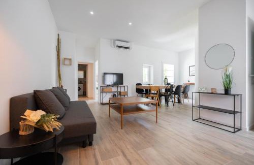 Mazargues Casa | Le Complexe Concorde - 3 Apparts 16 pers Vélodrome Calanques Terrasse Clim