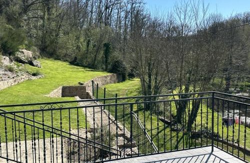 Saint-Hilaire-la-Treille Casa | Le Cottage at The Moulin Treillard