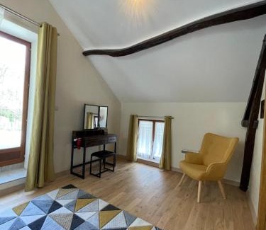 Saint-Hilaire-la-Treille Casa | Le Cottage at The Moulin Treillard