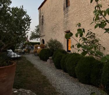 Bouhet Casa | Le Cottage des Compagnons - Superbe gîte atypique