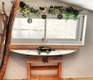 Saint-Nabord Apartamento | le Crusoé à l'étang d'Anty -chambre d'hôtes