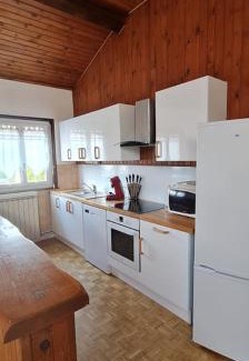 Saint-Jean-Soleymieux Apartamento | Le Cruzillou