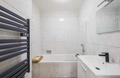Quartier Exposition-Bajatiere Apartamento | Le Diable Bleu 3 bedrooms Climatisation