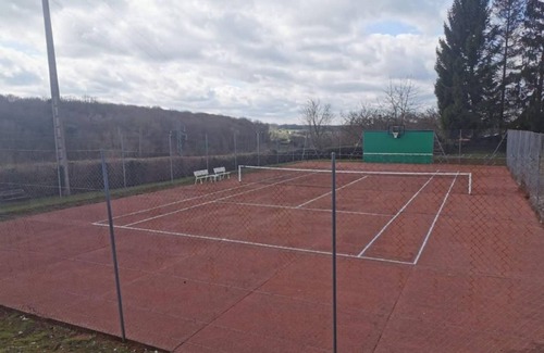 Fauguernon Casa | Le Domaine aux Lions: Superbe Propriété Normande 12 ch Avec Piscine et Tennis