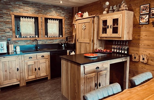 Les Angles Chalet De Esquí | LE DOMAINE DE BELLA-300m2-Sublime view on 3300m2 wooded plot.