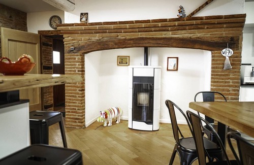 Roquemaure Casa | Le Domaine des Fargues - Country estate with swimming pool