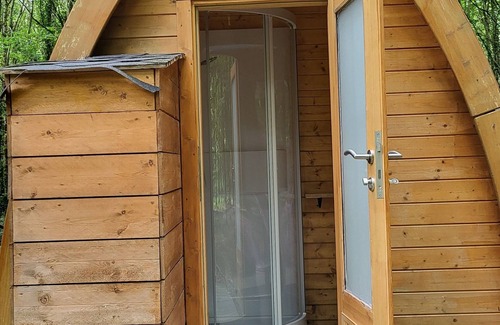 Paimpont Cabina | Le Domaine Insolite de Brocéliande