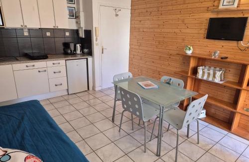 Perros-Guirec Apartamento | le F-de bassan
